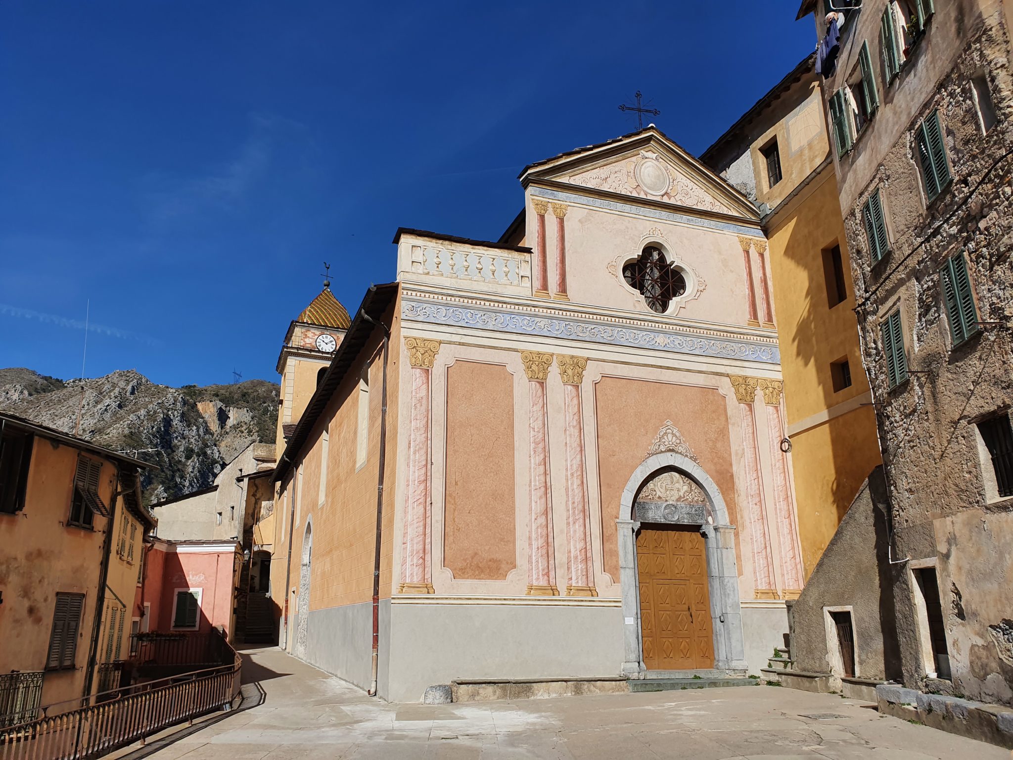 Eglise SaintSauveur et Chapelle SaintJacques à (06